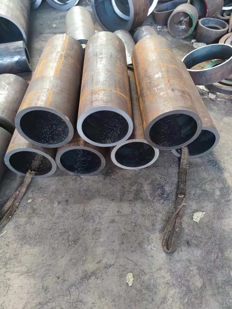 苏尼特左苏尼特左苏尼特左12Cr1MovG无缝钢管切割