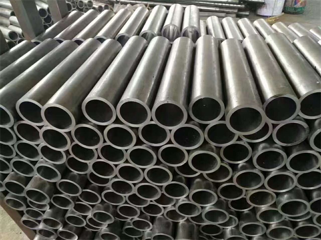 苏尼特左30CrMo精密无缝钢管