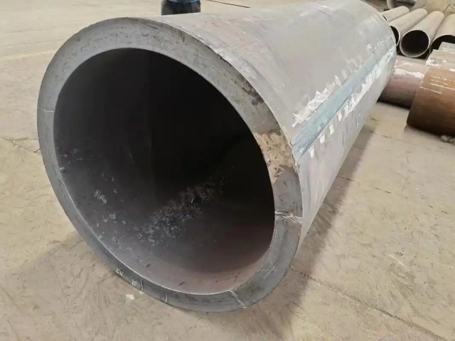 苏尼特左30CrMo大口径无缝钢管